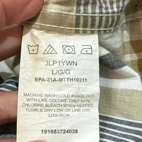 Wrangler Men’s Long Sleeve Button Down Plaid Shirt Size L - Picture 4 of 4